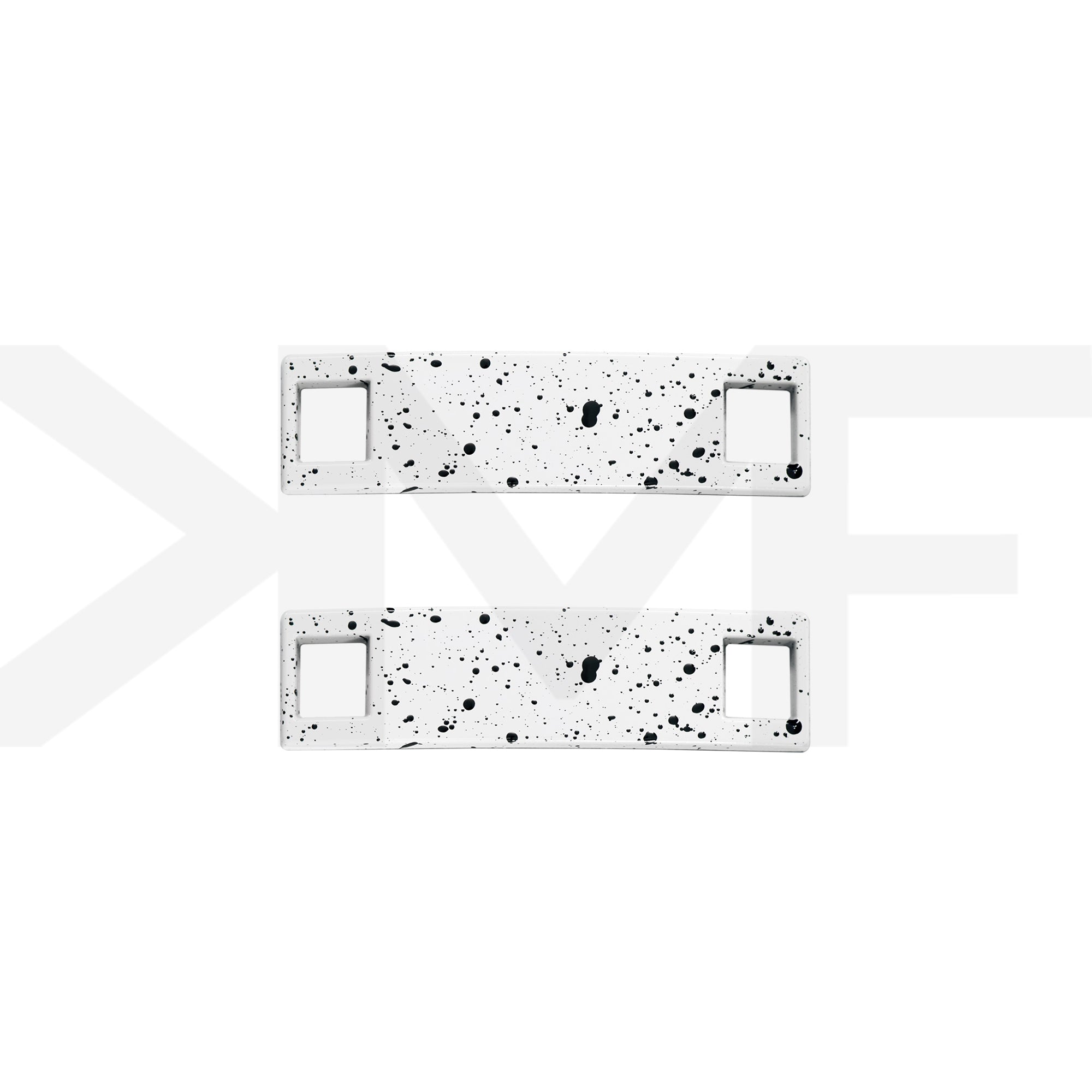 White / Black Speckles Medium Classic Blank Dubraes