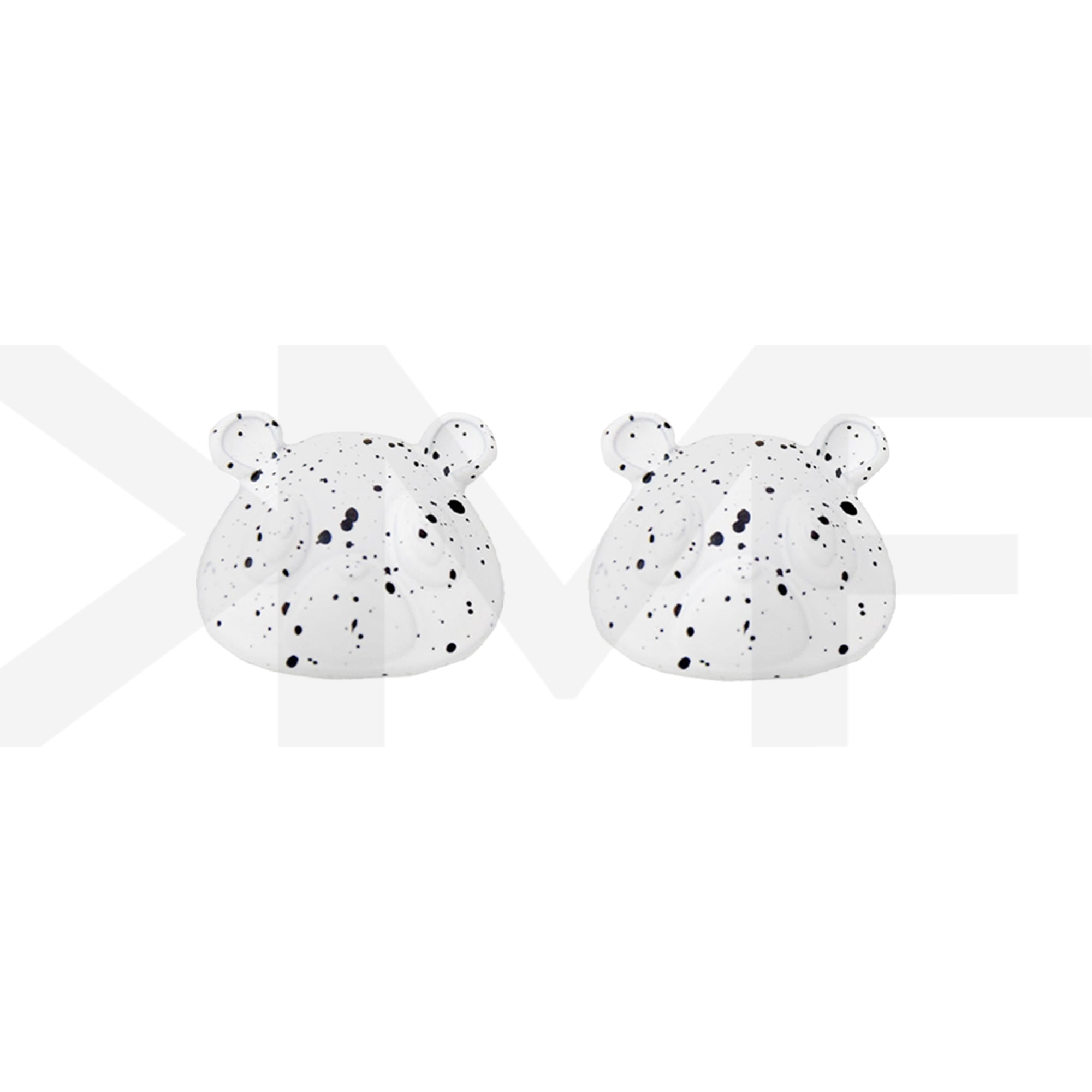 White / Black Speckles Graduation Bear Dubraes